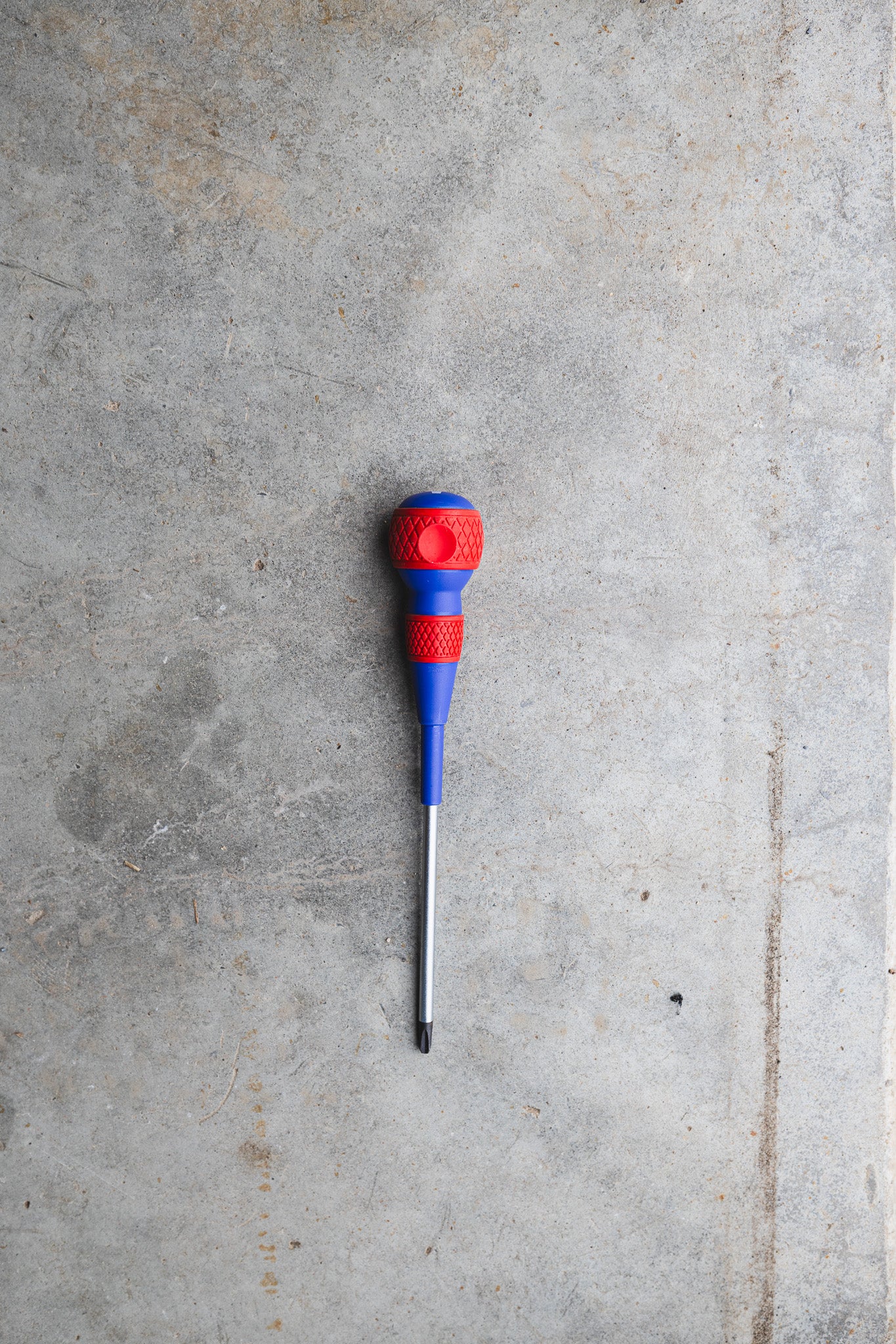 Vessel Ball Grip Screwdriver No.220 + 3x150 - Image 2