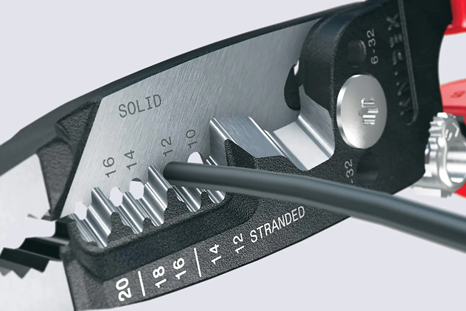 KNIPEX Forged Wire Stripper - 13 72 8 - Image 3