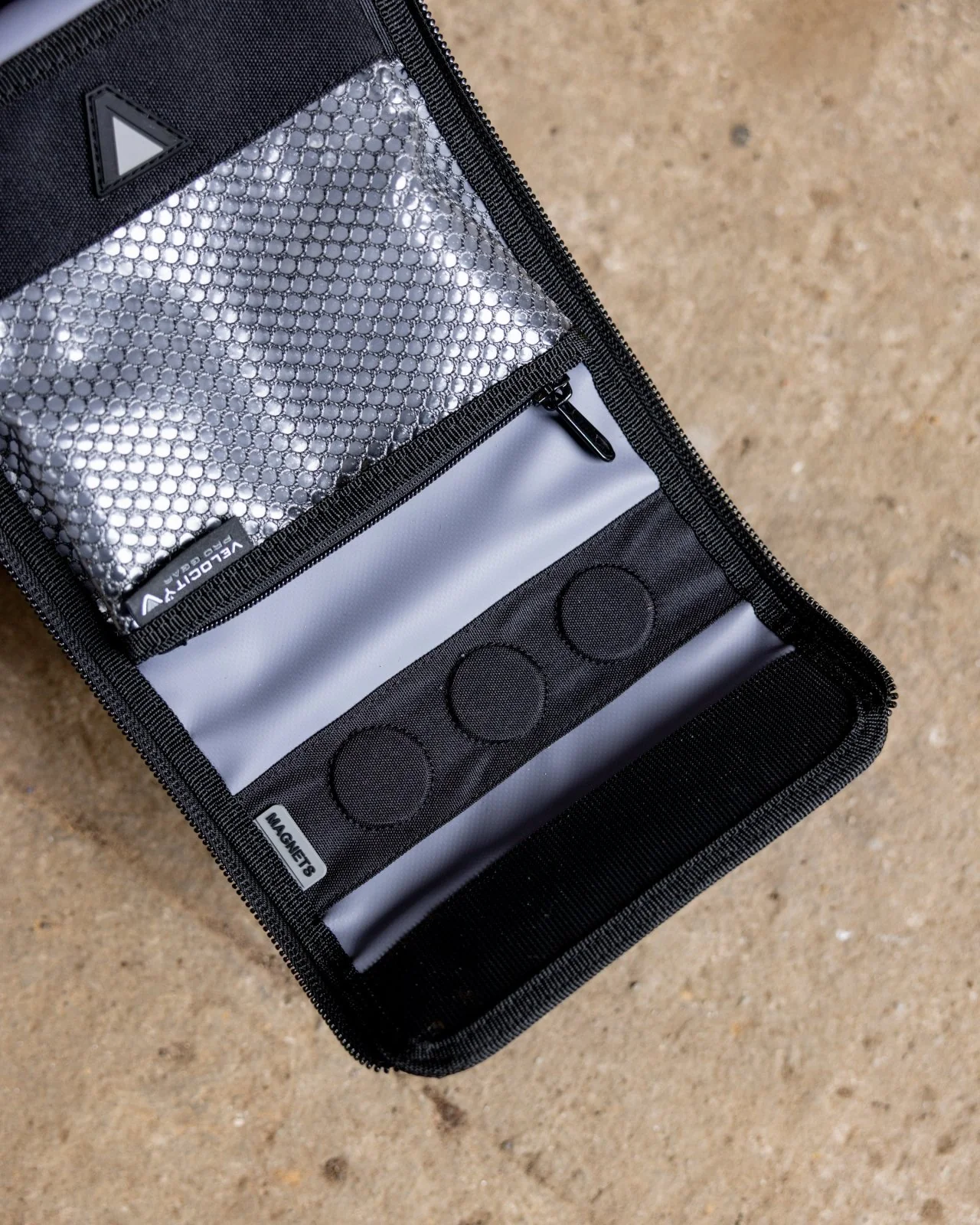 Velocity Rogue 20M Service Bag - Image 12