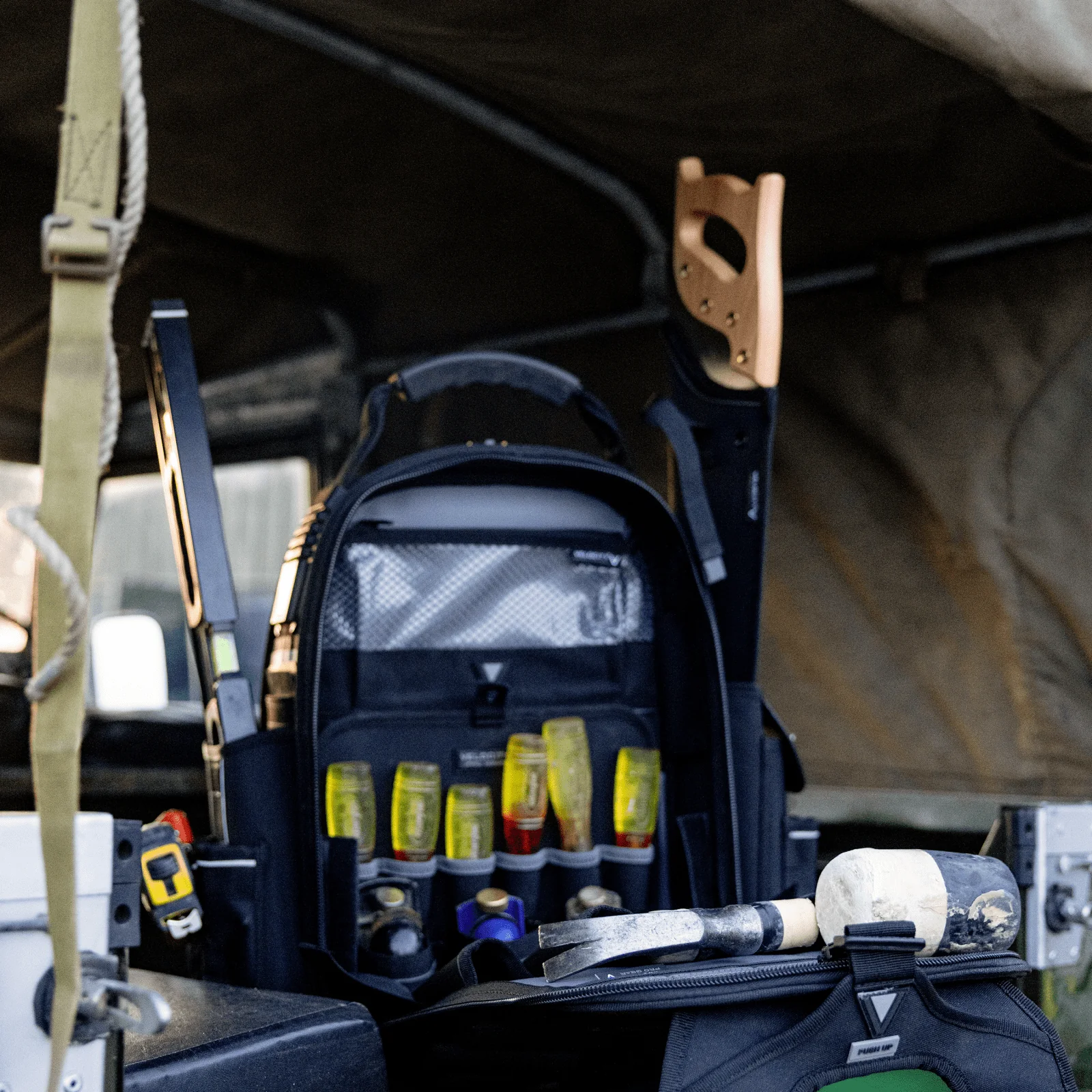 Rogue 55 Carpenters Backpack - Image 9