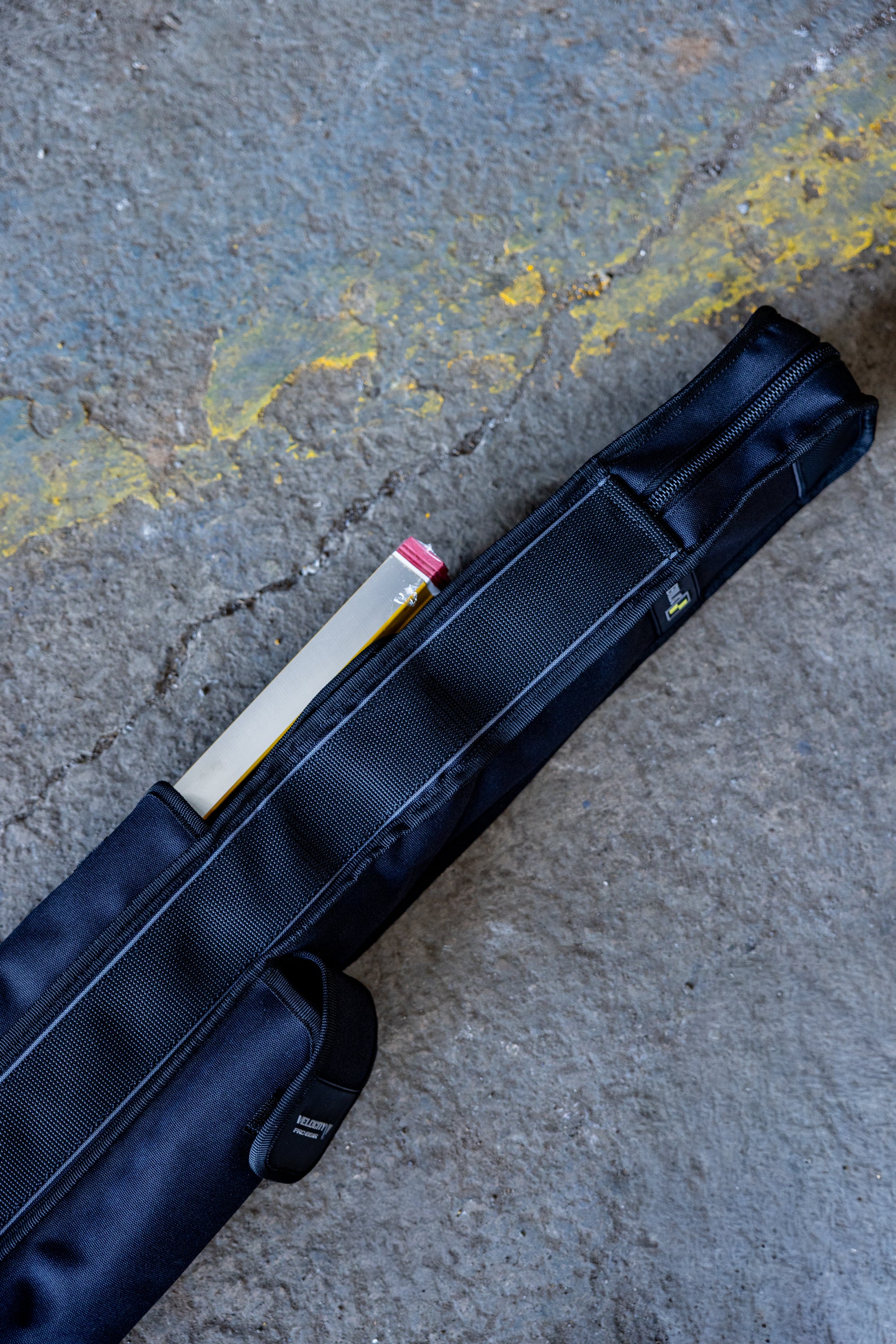 Velocity x Stabila Dark Shadow Level Bag - 200cm - Image 4