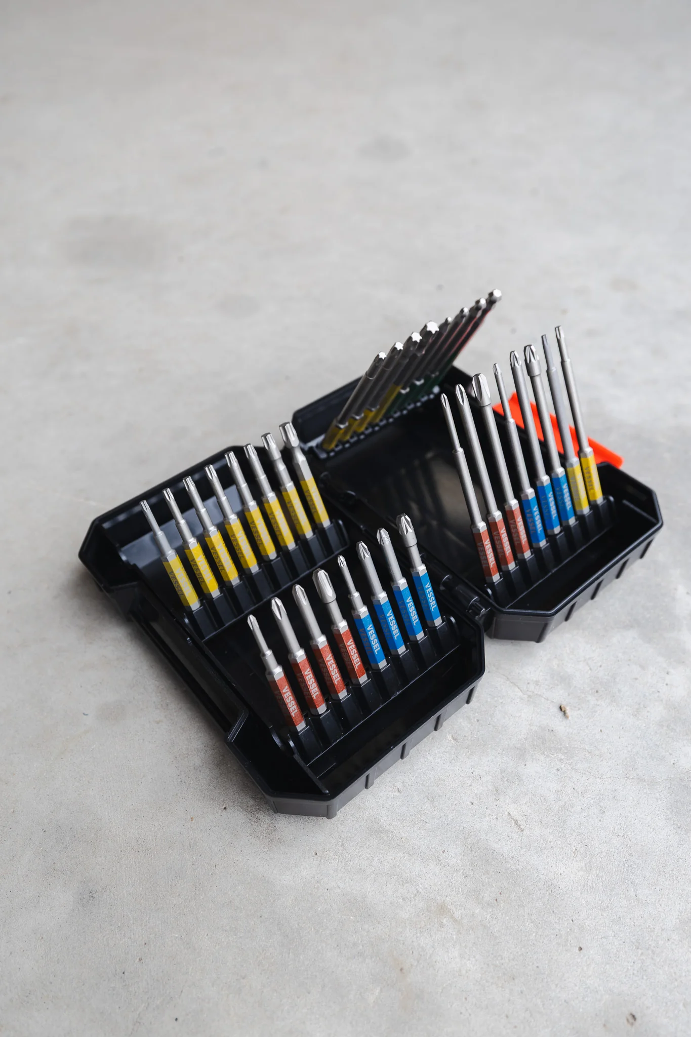 Vessel 32 Piece GOSAI (2) Bit Set in Hard Case - Image 2